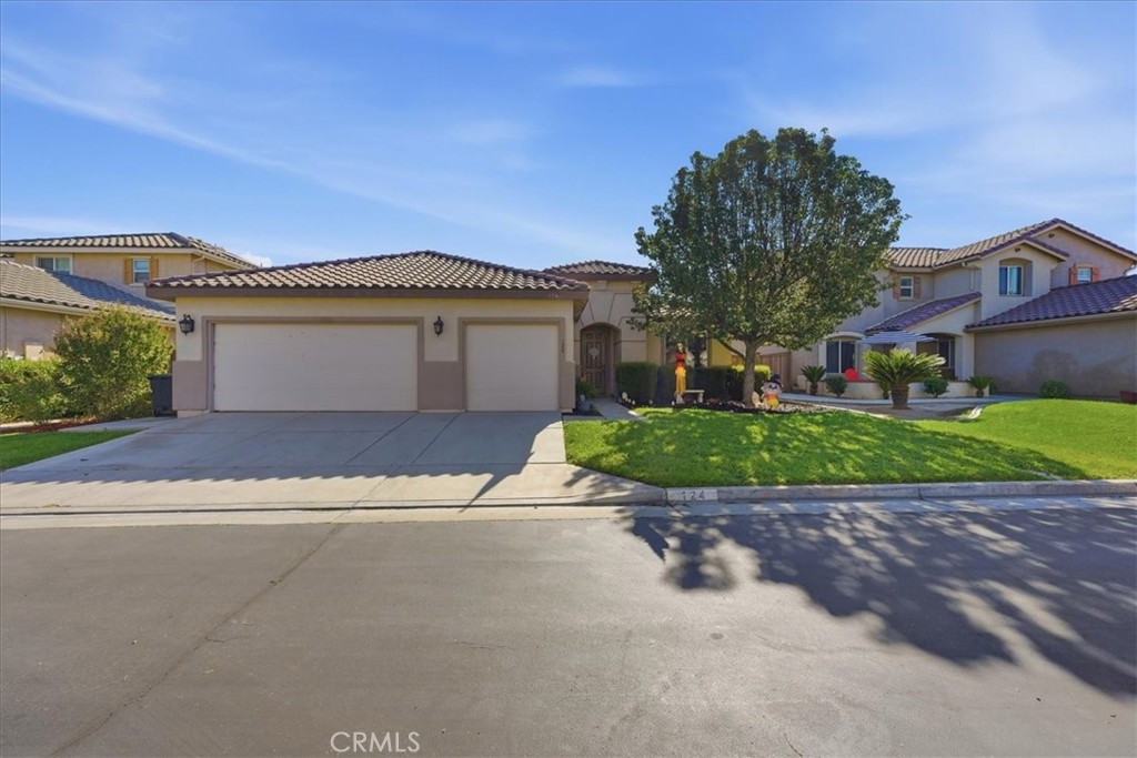 124 Playa Court Property Photo 1