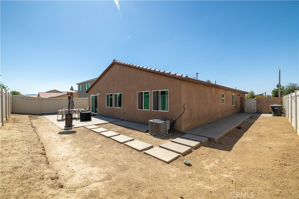 1400 Monument Property Photo 30