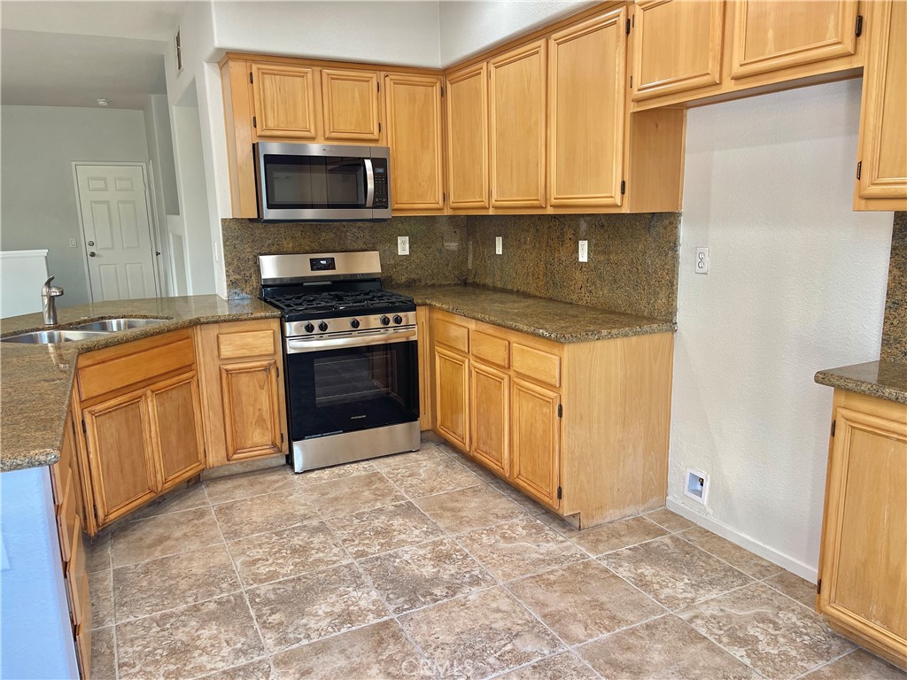 25192 Meadow Walk 1 Property Photo 1