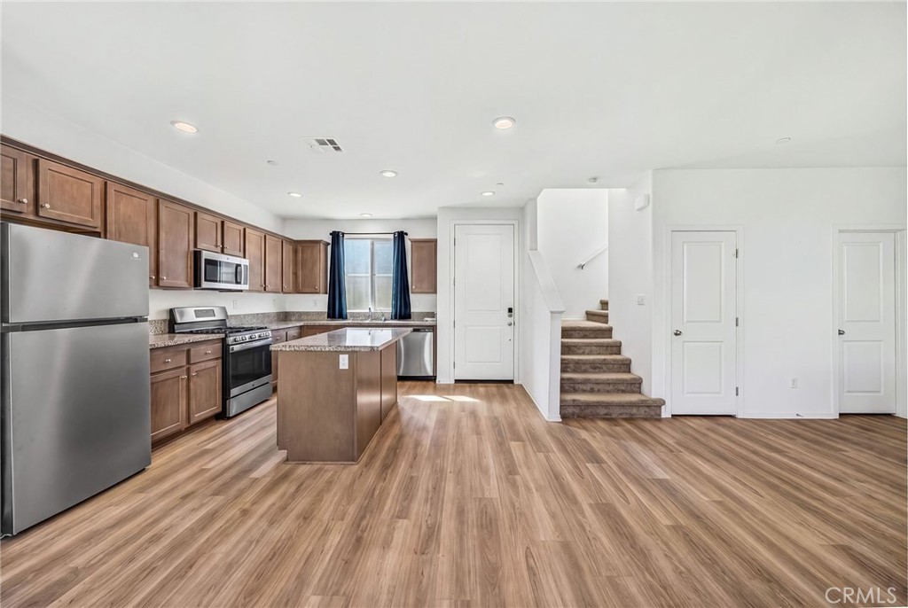 29230 Marx Way Property Photo 7