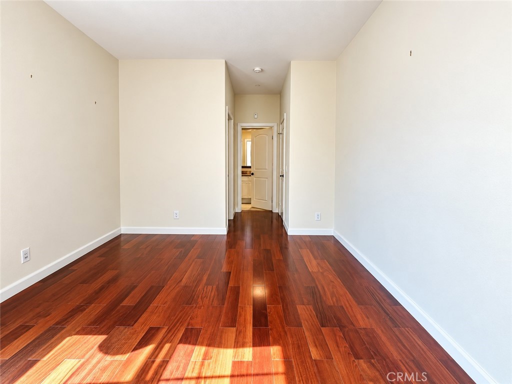 883 Terrace W Property Photo 36