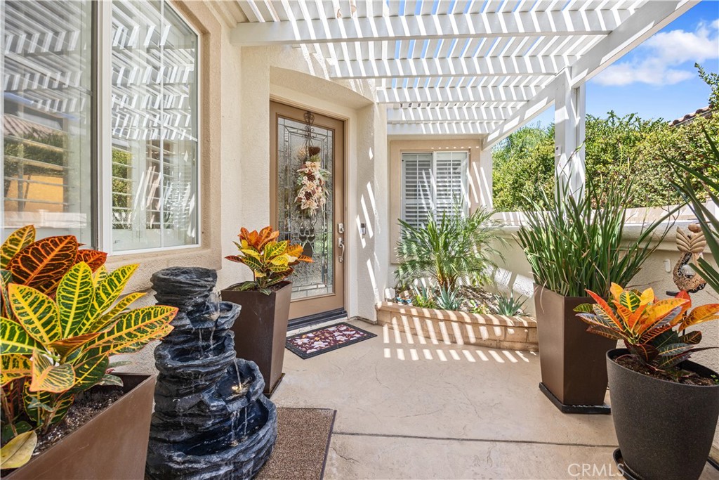 29331 Winding Brook Property Photo 4