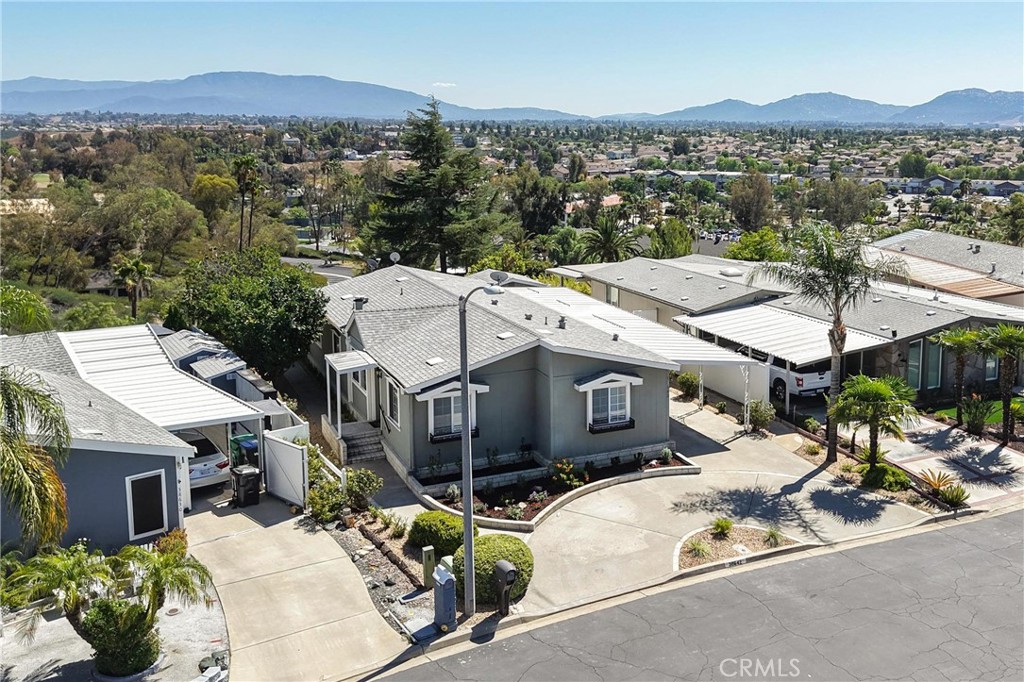 38642 Via Amarilla Property Photo 4