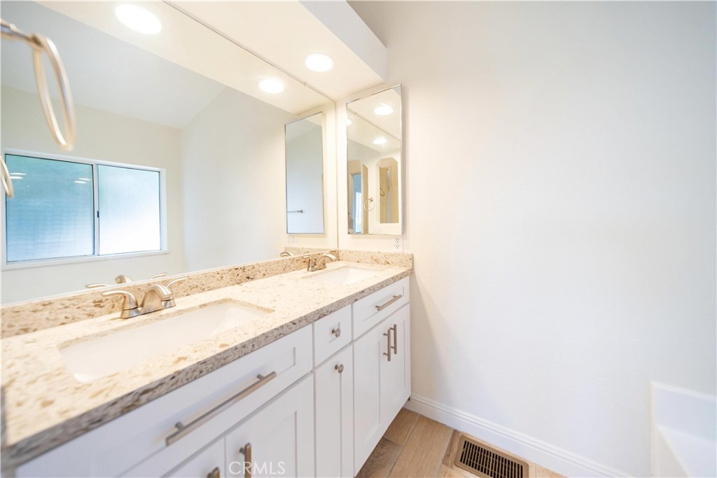 38642 Via Amarilla Property Photo 43