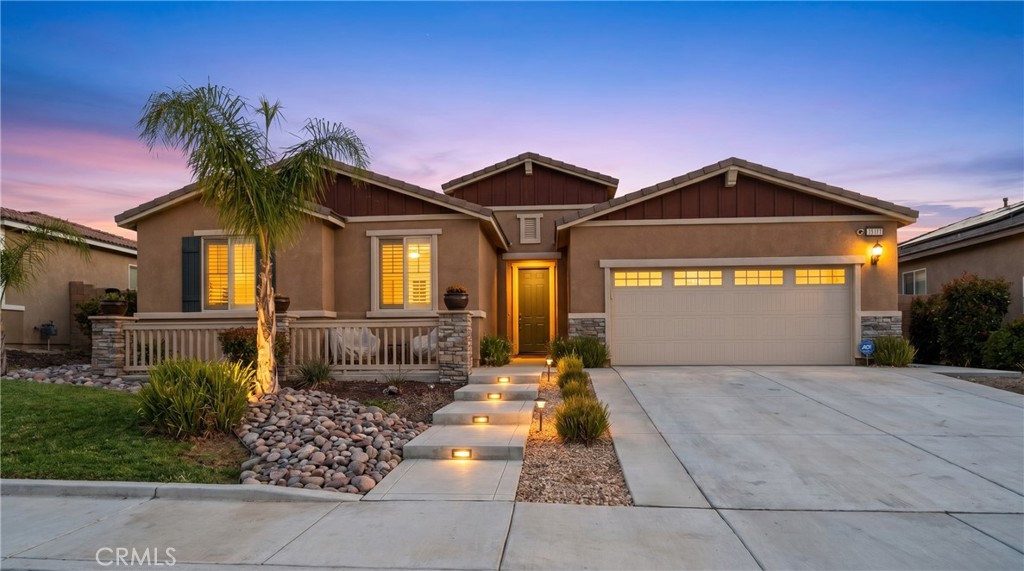 35111 Tavel Property Photo 6