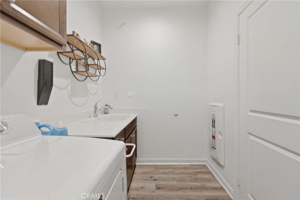 35111 Tavel Property Photo 14