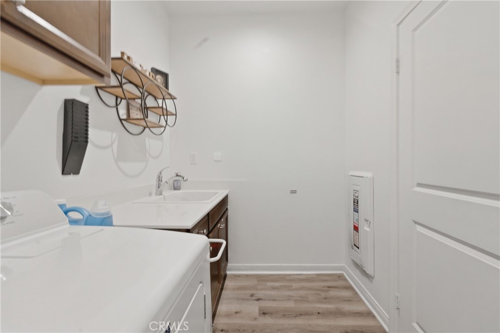 35111 Tavel Property Photo 14