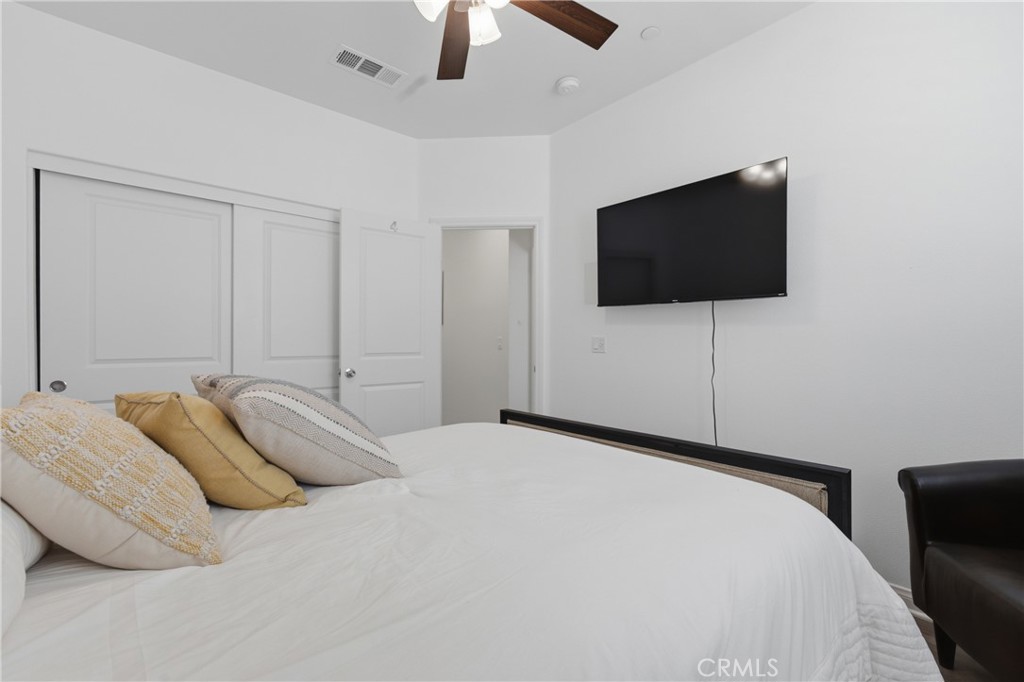35111 Tavel Property Photo 18