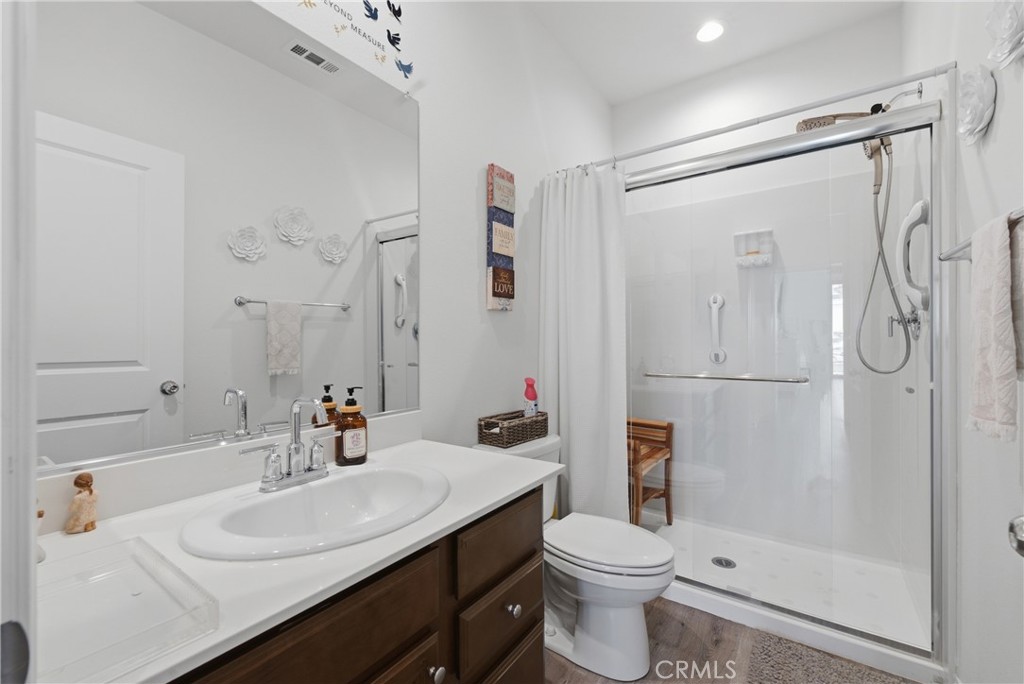 35111 Tavel Property Photo 33
