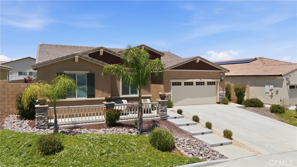 35111 Tavel Property Photo 48
