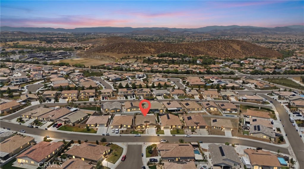35111 Tavel Property Photo 56