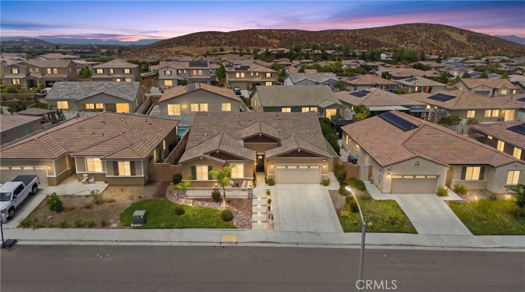 35111 Tavel Property Photo 57