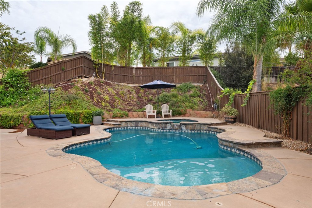 32821 Vine Street Property Photo 6