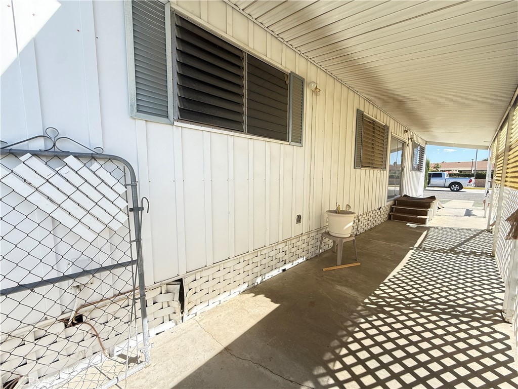 170 San Carlos Property Photo 4