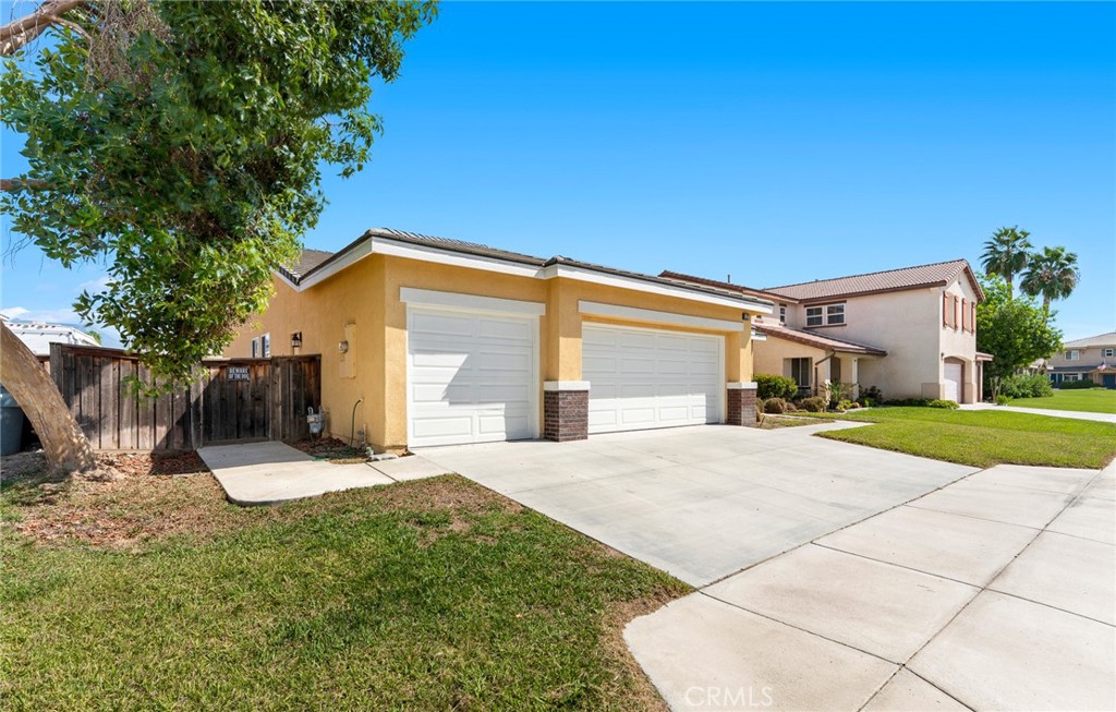 1137 Bramble Property Photo 3