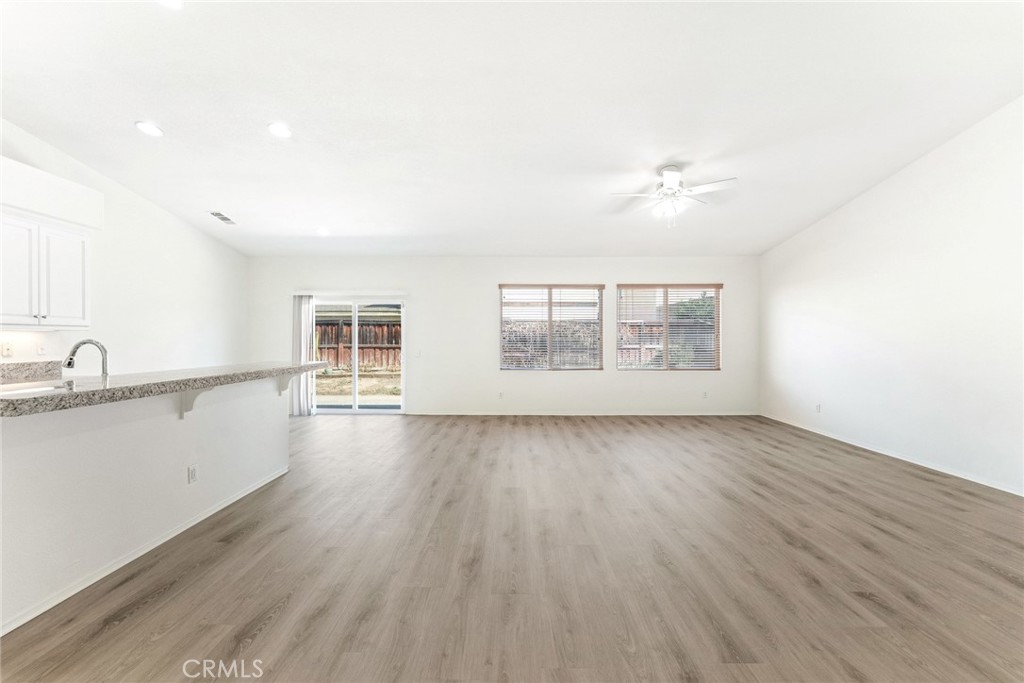 1137 Bramble Property Photo 7