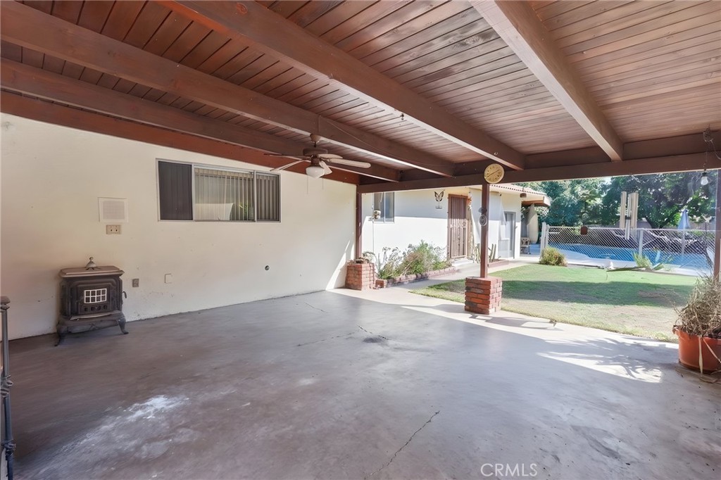 36 E Longden Avenue Property Photo 58