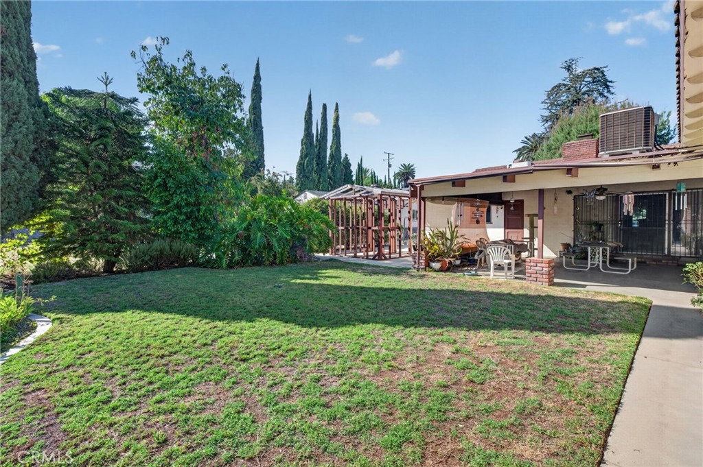 36 E Longden Avenue Property Photo 62
