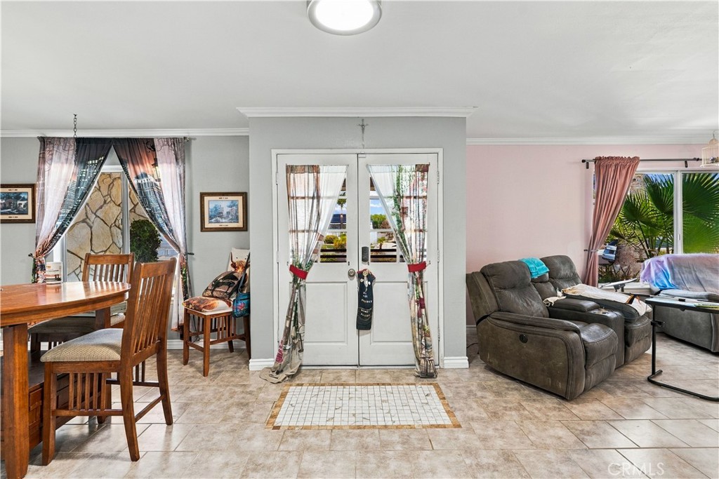27815 Foxfire St. Property Photo 6