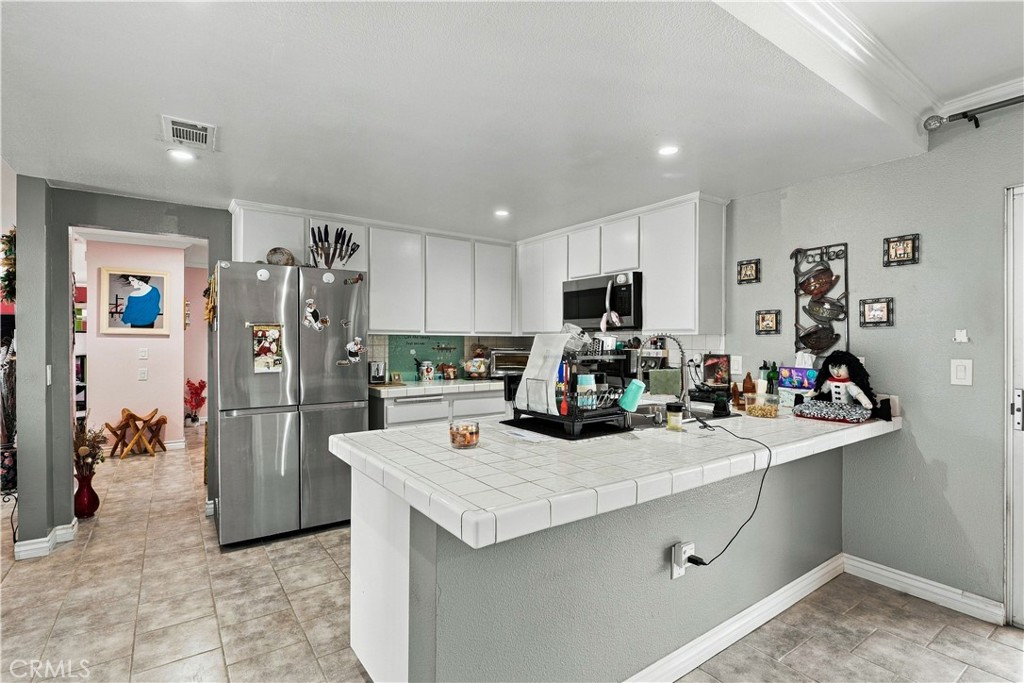 27815 Foxfire St. Property Photo 10