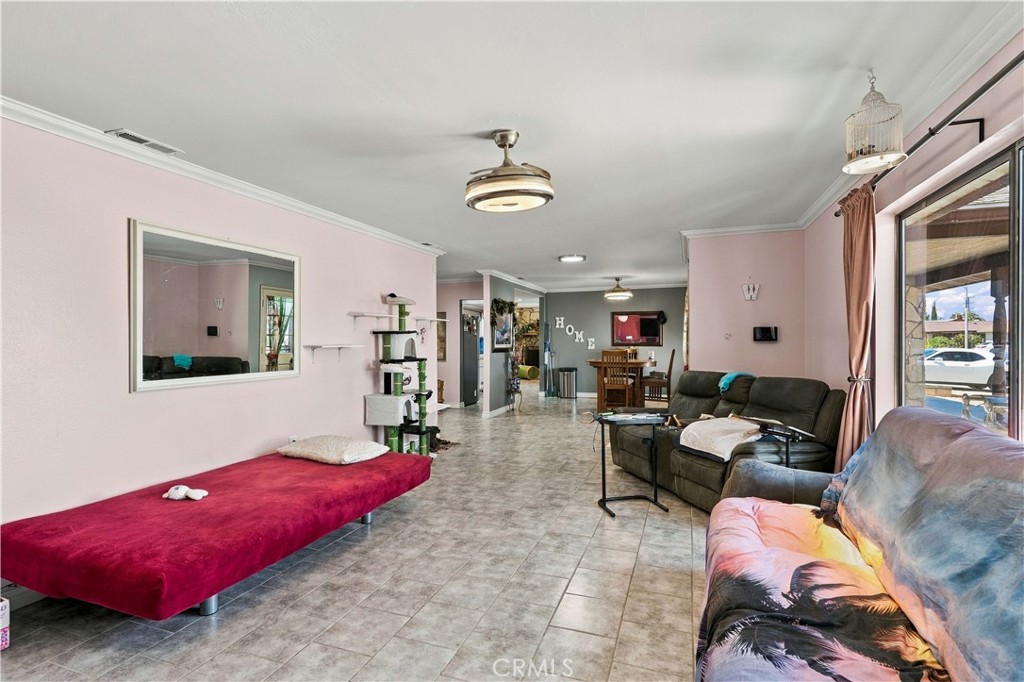 27815 Foxfire St. Property Photo 11