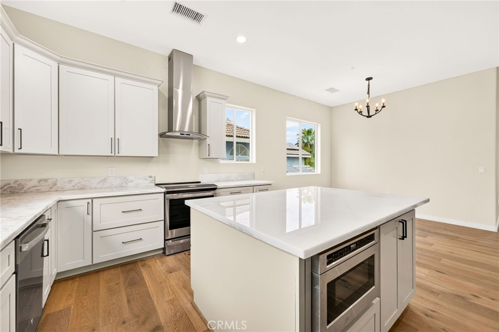 28973 Vacation Property Photo 8