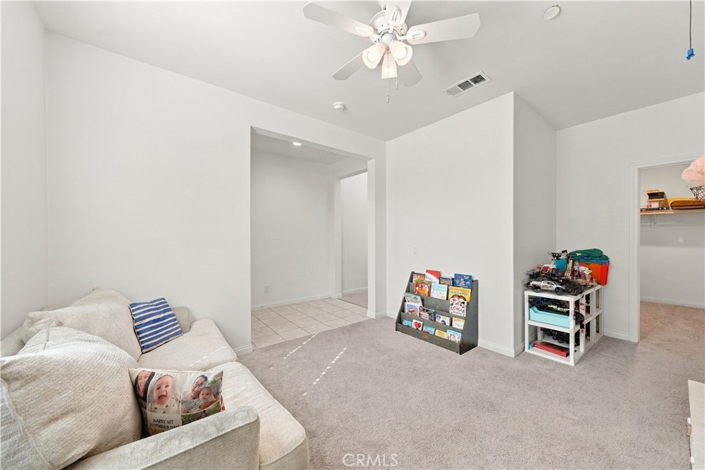 34306 Kensington Property Photo 4