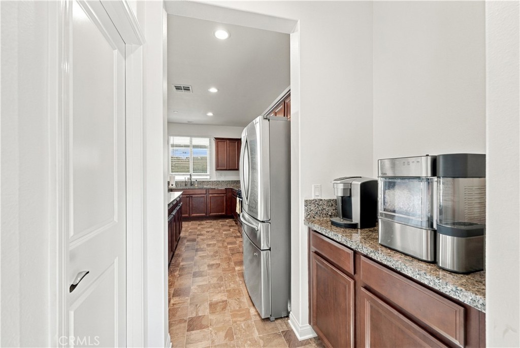 34306 Kensington Property Photo 9