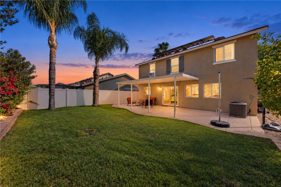 702 Gloriosa Avenue Property Photo 3