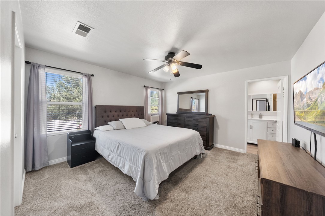 702 Gloriosa Avenue Property Photo 17