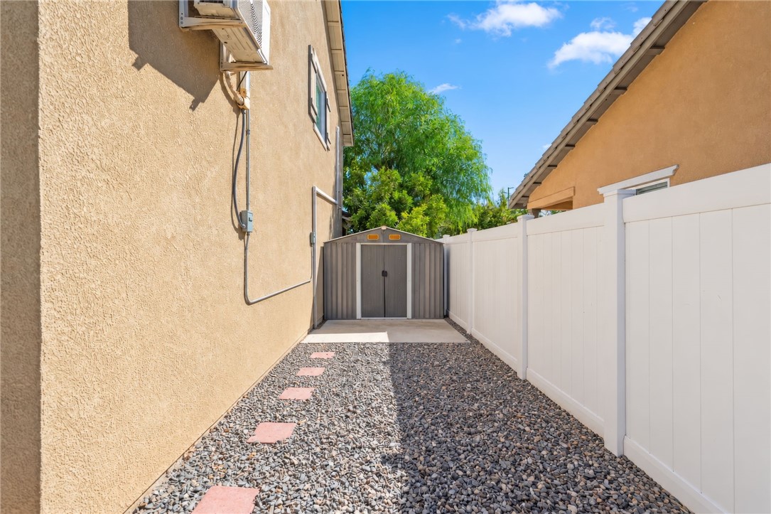 702 Gloriosa Avenue Property Photo 34