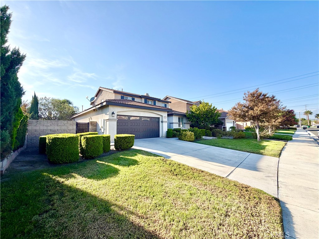 6715 Rosebay Court Property Photo 2