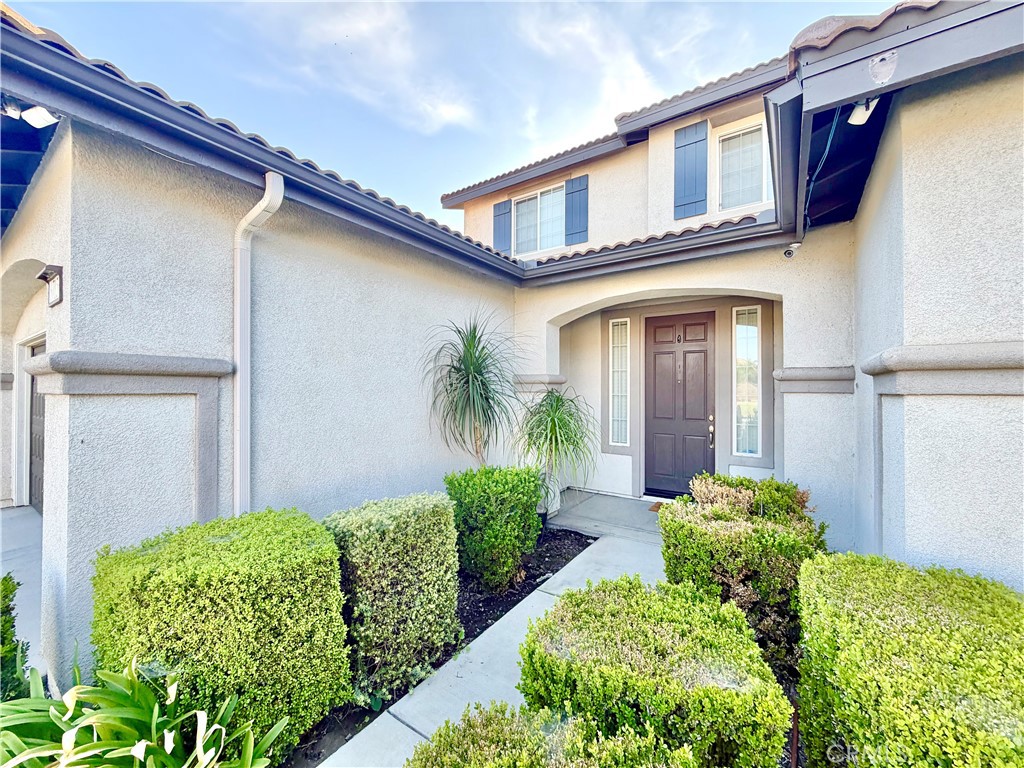 6715 Rosebay Court Property Photo 4