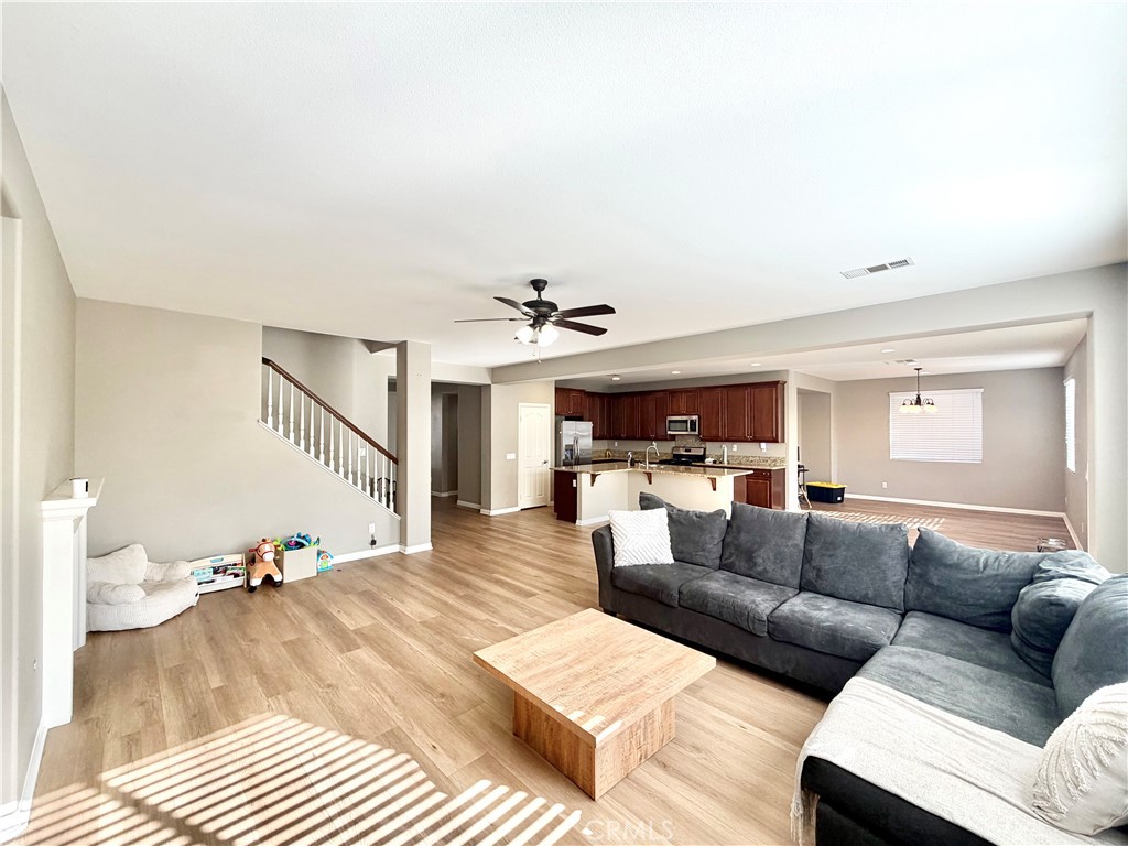 6715 Rosebay Court Property Photo 12