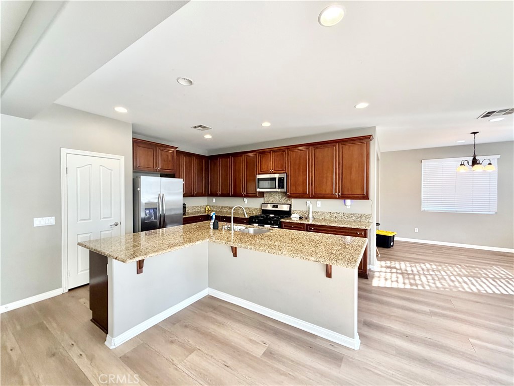 6715 Rosebay Court Property Photo 13
