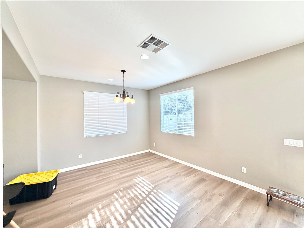 6715 Rosebay Court Property Photo 14