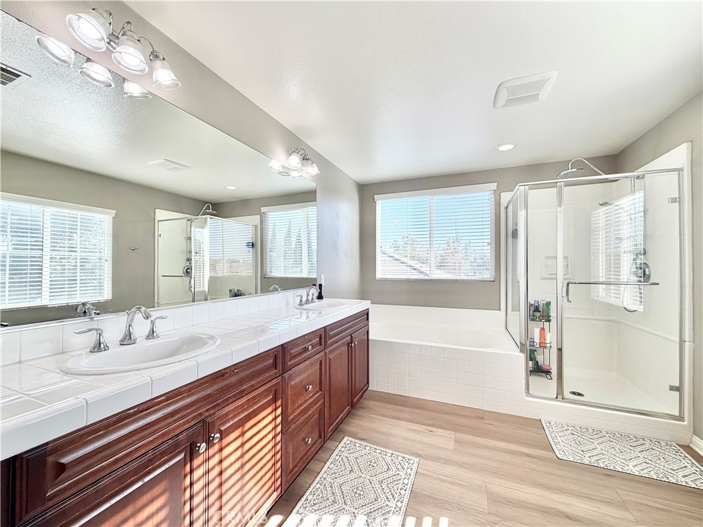 6715 Rosebay Court Property Photo 30