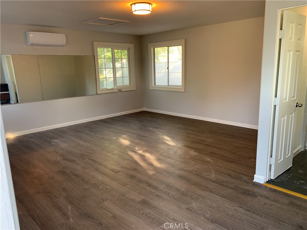 25814 Homeland Avenue Property Photo 13