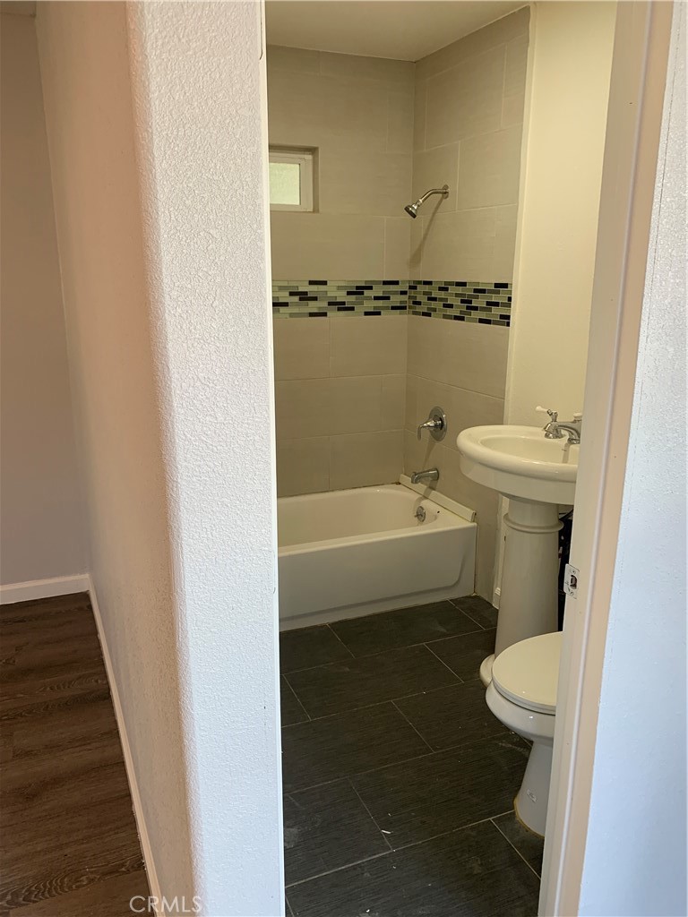 25814 Homeland Avenue Property Photo 14
