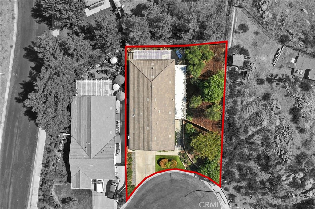 140 Mccarron Property Photo 4