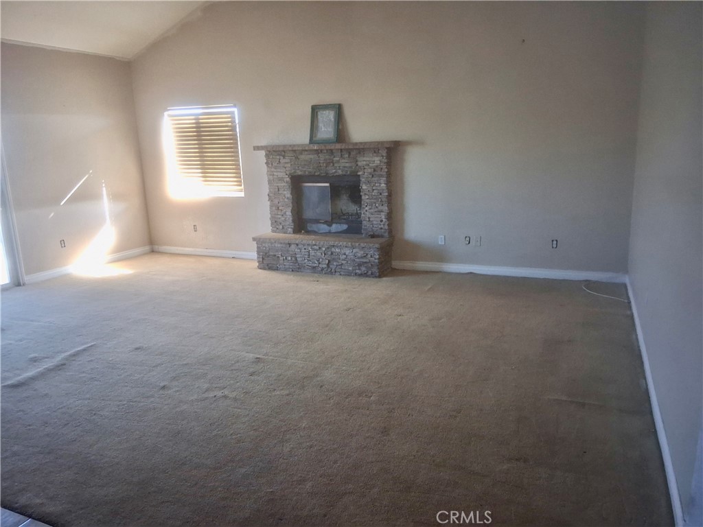 14320 Four Winds Property Photo 9