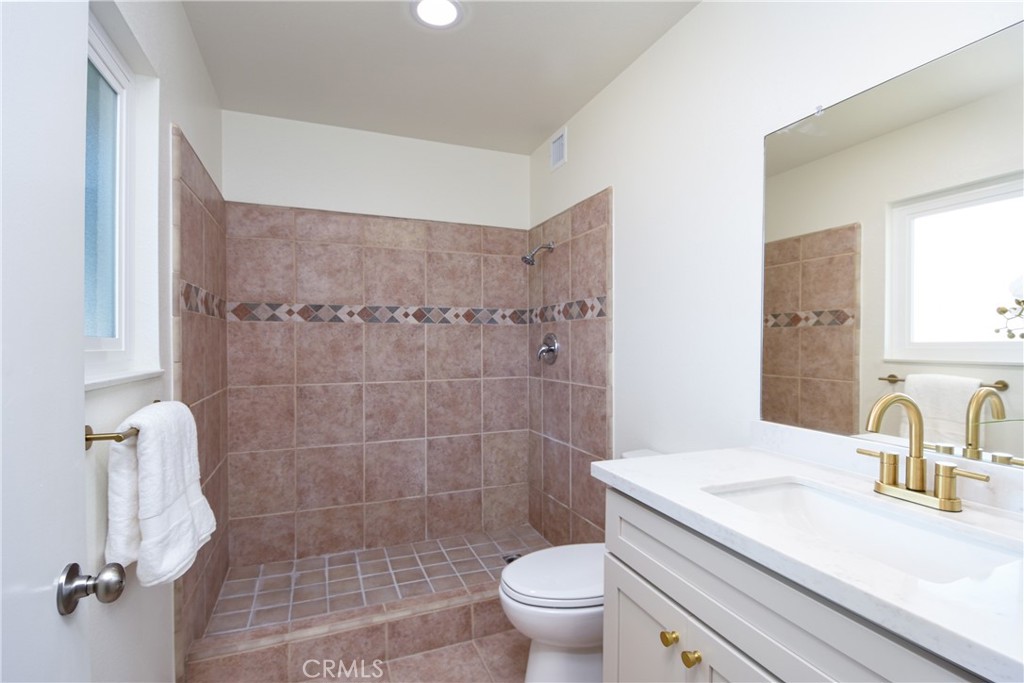 26406 Cherry Hills Property Photo 16