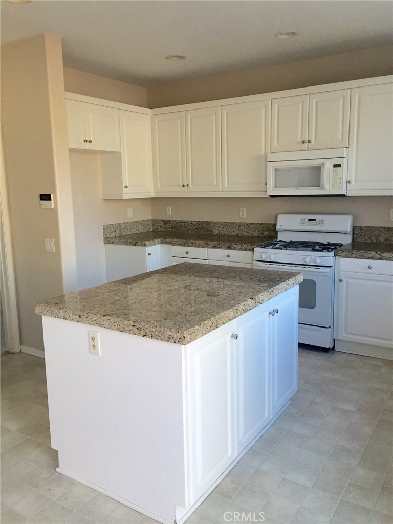 29788 Circinus Street Property Photo 10