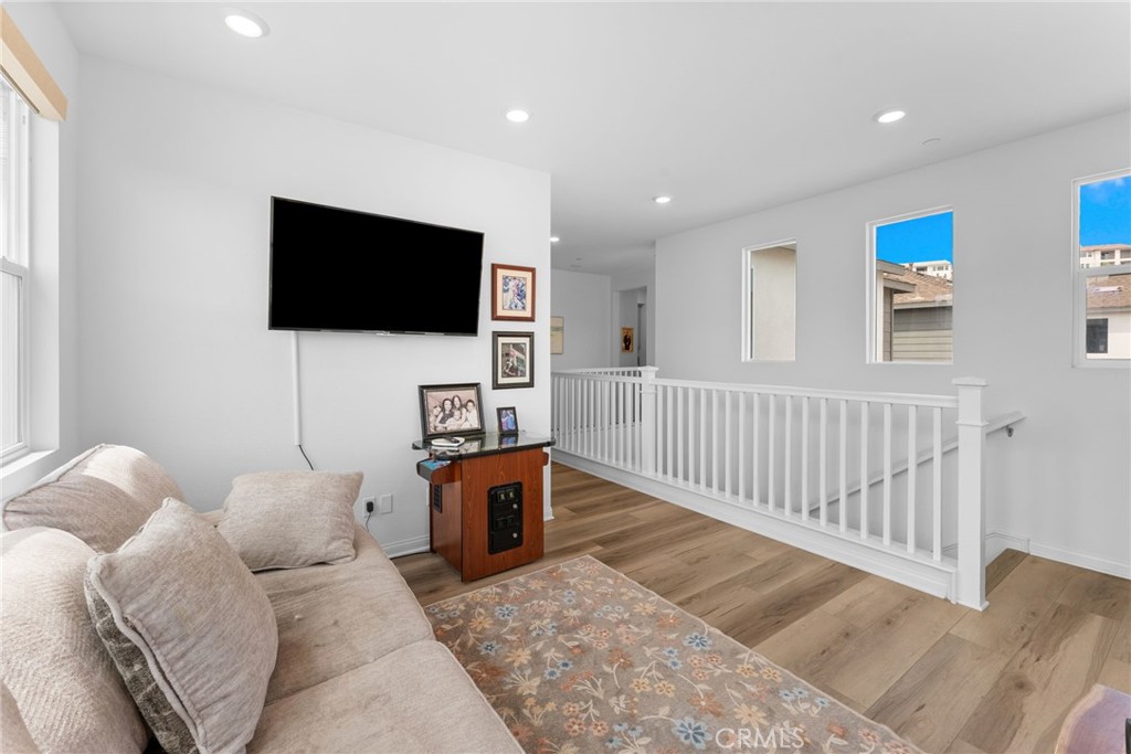 1675 Whitmore Property Photo 8