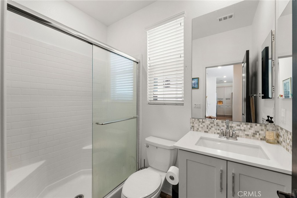 1675 Whitmore Property Photo 15
