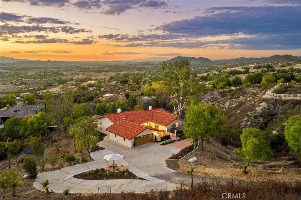 41525 Avenida Ortega Property Photo 1