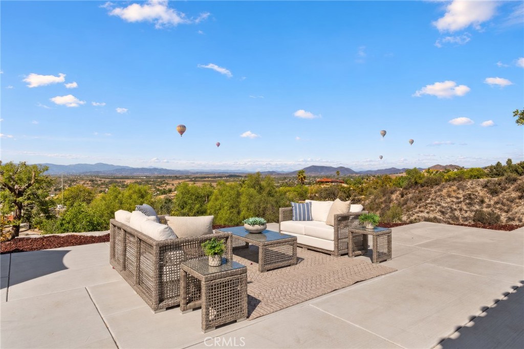 41525 Avenida Ortega Property Photo 47