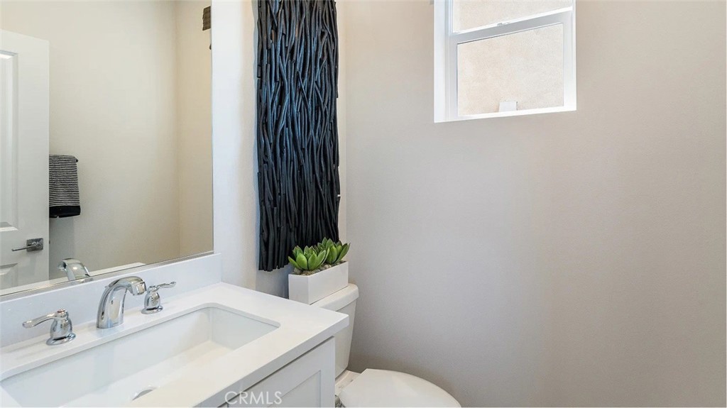 2635 E Lincoln Paseo Property Photo 8