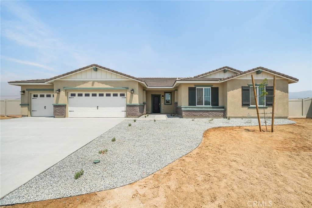 14563 Indigo Road Property Photo 1