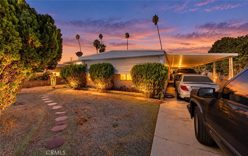 651 Taschner Dr Property Photo 1